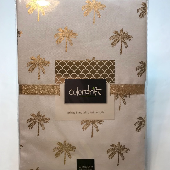 Colordrift Other - Colordrift Metallic OCEAN PALM Tablecloth 60"X104"